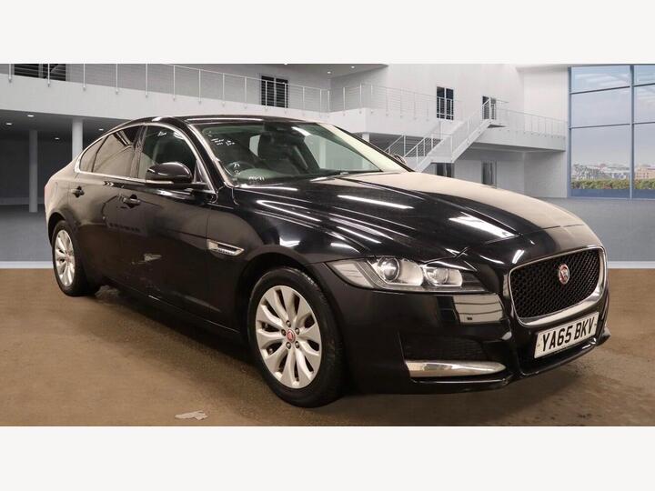 Jaguar XF 2.0d Portfolio Euro 6 (s/s) 4dr