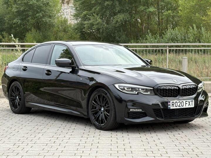 BMW 3 SERIES 3.0 330d M Sport Auto Euro 6 (s/s) 4dr