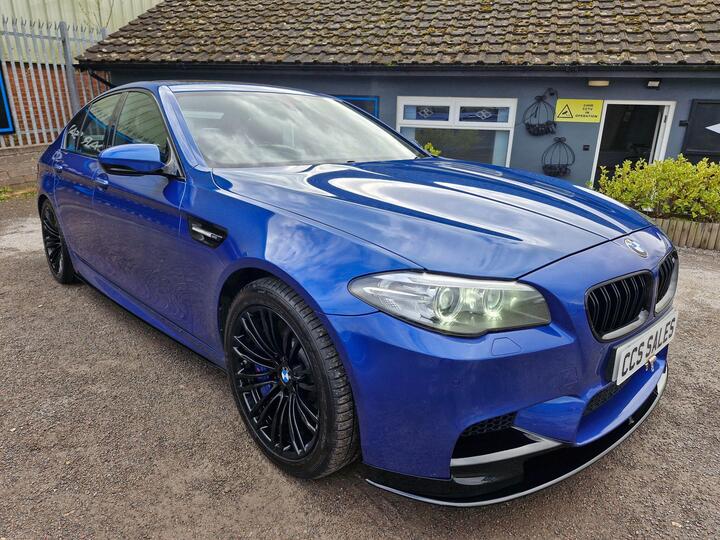 BMW M5 4.4 V8 DCT Euro 5 (s/s) 4dr
