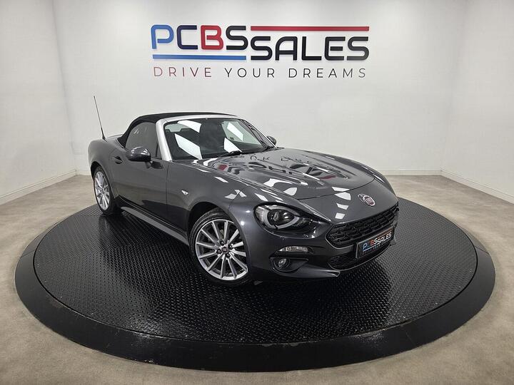 Fiat 124 Spider 1.4 MultiAir Lusso Plus Euro 6 2dr Fiat 124 Spider 1.4 MultiAir Lusso Plus Euro 6 2dr