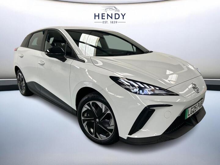 MG MG4 64kWh SE Long Range Auto 5dr