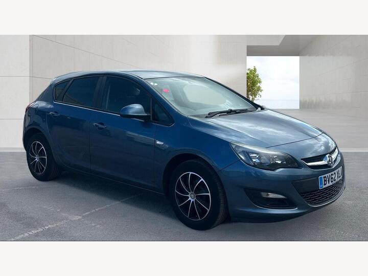 Vauxhall Astra 1.6 16v Exclusiv Auto Euro 5 5dr