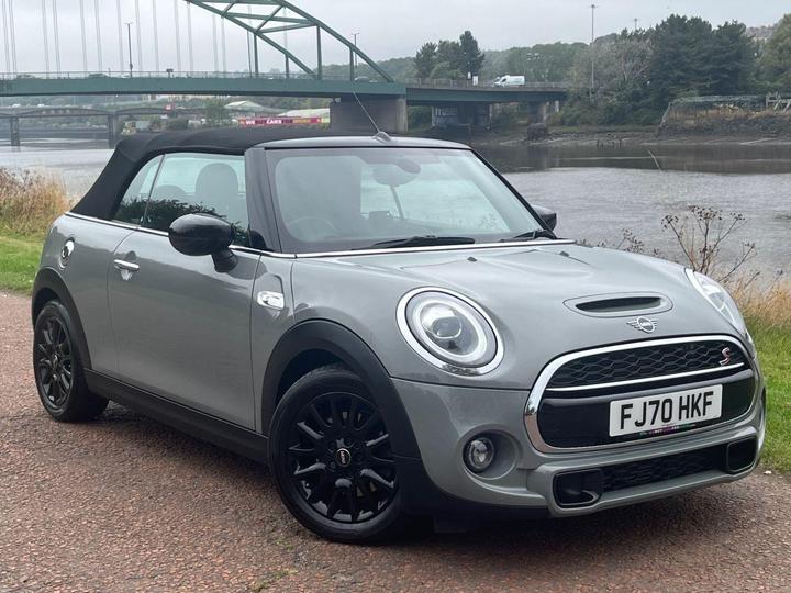 MINI CONVERTIBLE 2.0 Cooper S Classic Euro 6 (s/s) 2dr