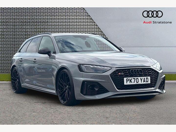 Audi RS4 2.9 TFSI V6 Carbon Black Tiptronic Quattro Euro 6 (s/s) 5dr Audi RS4 2.9 TFSI V6 Carbon Black Tiptronic Quattro Euro 6 (s/s) 5dr