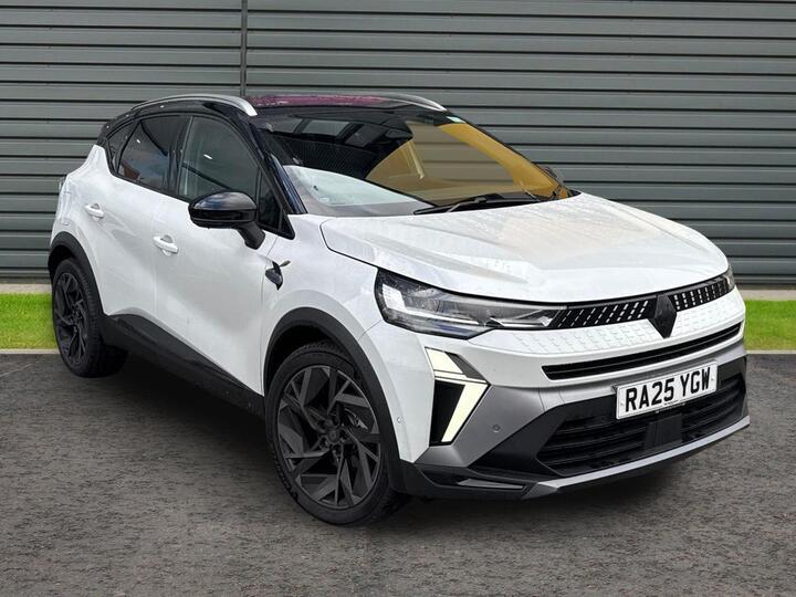 Renault Captur 1.8 E-TECH Esprit Alpine Auto Euro 6 (s/s) 5dr Renault Captur 1.8 E-TECH Esprit Alpine Auto Euro 6 (s/s) 5dr