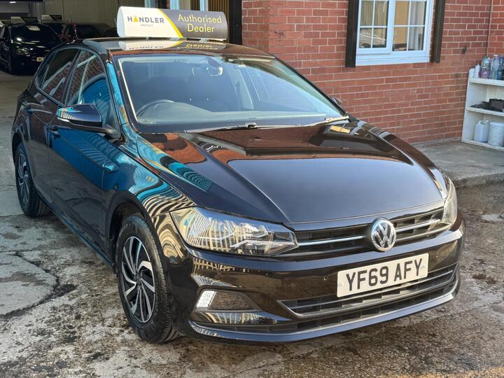 Volkswagen Polo DSG IMPORTED