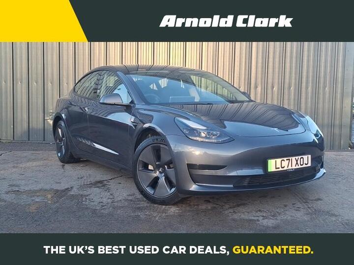 Tesla Model 3 Standard Range Plus Auto RWD 4dr