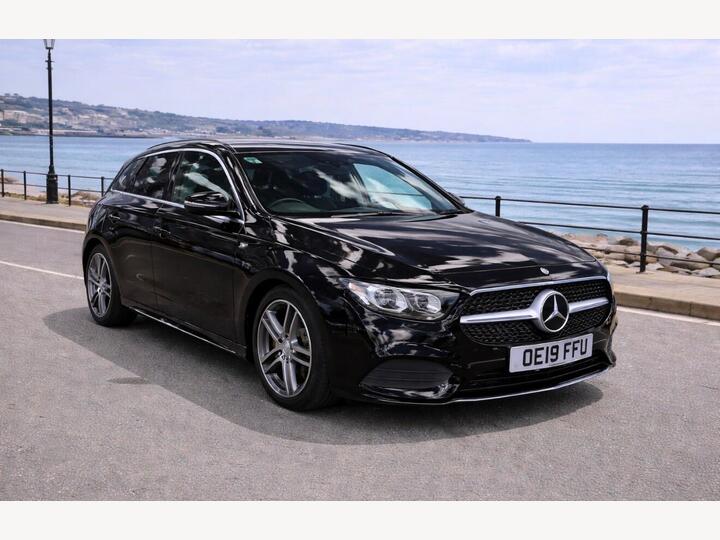 Mercedes-Benz A Class 1.5 A180d AMG Line (Executive) 7G-DCT Euro 6 (s/s) 5dr