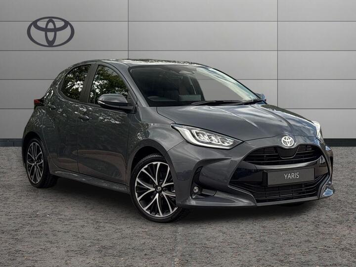 Toyota Yaris 1.5 VVT-h Design E-CVT Euro 6 (s/s) 5dr