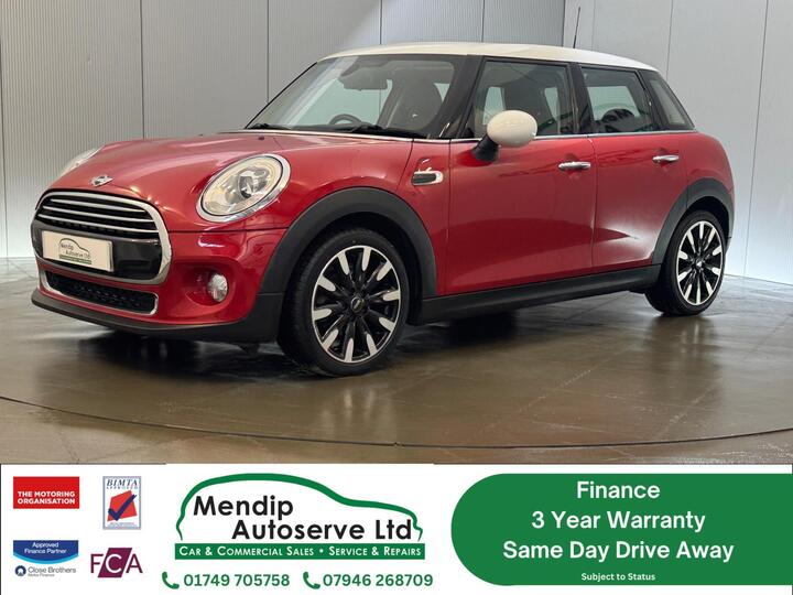 MINI Hatch 1.5 Cooper Hatchback 5dr Petrol Auto Euro 6 (s/s) (136 Ps)