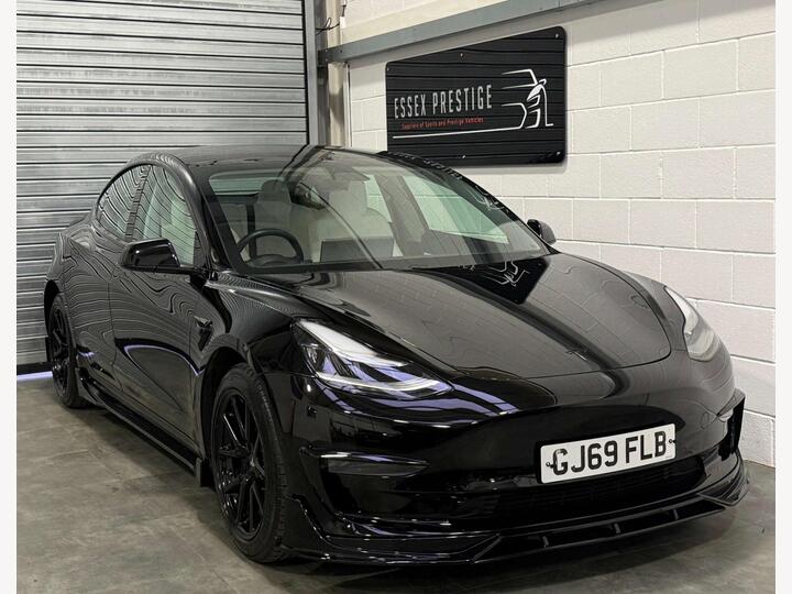 Tesla MODEL 3 (Dual Motor) Performance Auto 4WDE 4dr (Performance Upgrade)