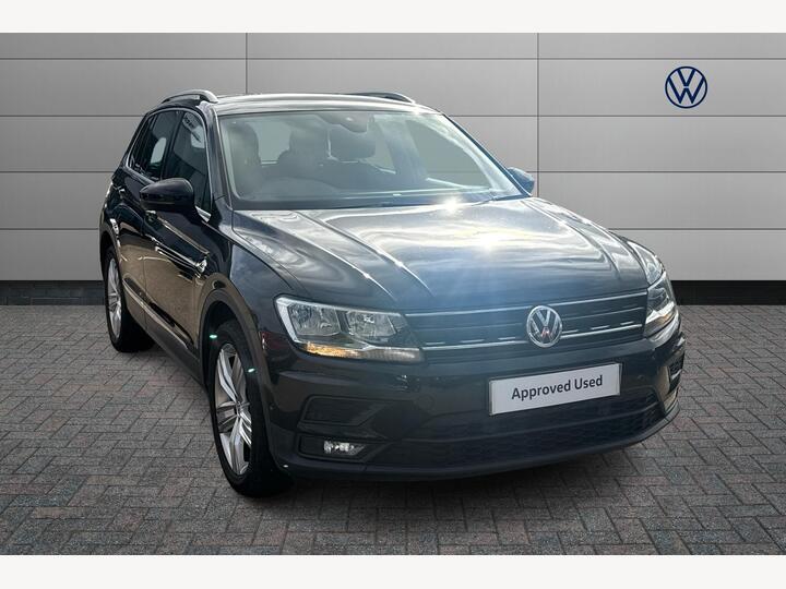 Volkswagen Tiguan 1.5 TSI EVO Match DSG Euro 6 (s/s) 5dr Volkswagen Tiguan 1.5 TSI EVO Match DSG Euro 6 (s/s) 5dr
