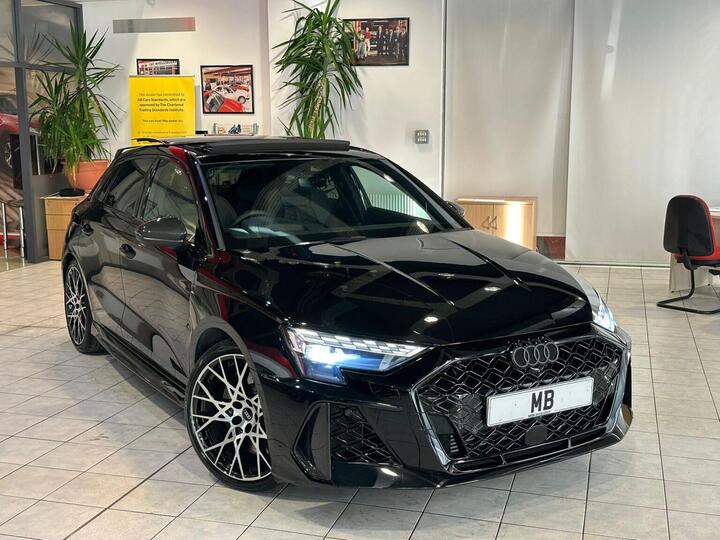 Audi RS3 2.5 TFSI Carbon Vorsprung Sportback S Tronic Quattro Euro 6 (s/s) 5dr