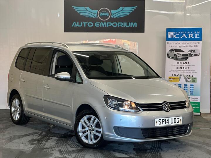 Volkswagen Touran 1.6 TDI SE Euro 5 5dr Volkswagen Touran 1.6 TDI SE Euro 5 5dr