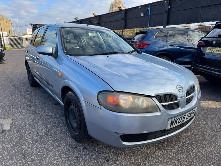 Nissan Almera 1.8 SE 5dr Nissan Almera 1.8 SE 5dr