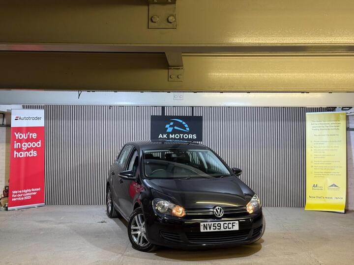 Volkswagen Golf 1.6 TDI SE DSG Euro 5 5dr