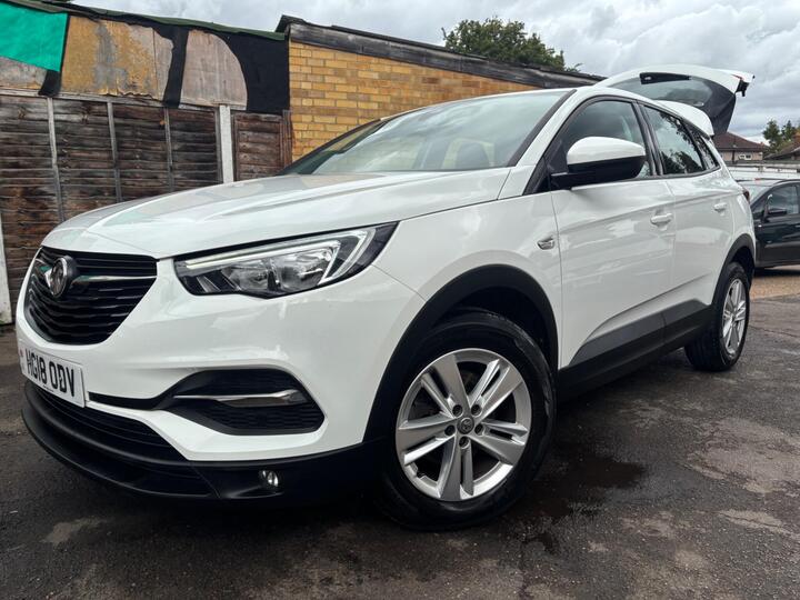 Vauxhall Grandland X 1.2 Turbo SE Euro 6 (s/s) 5dr