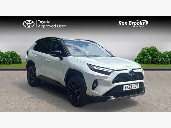 Toyota RAV4 2.5 VVT-h Dynamic CVT Euro 6 (s/s) 5dr Toyota RAV4 2.5 VVT-h Dynamic CVT Euro 6 (s/s) 5dr