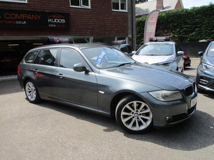 BMW 3 SERIES 2.0 318i SE Touring Euro 5 (s/s) 5dr