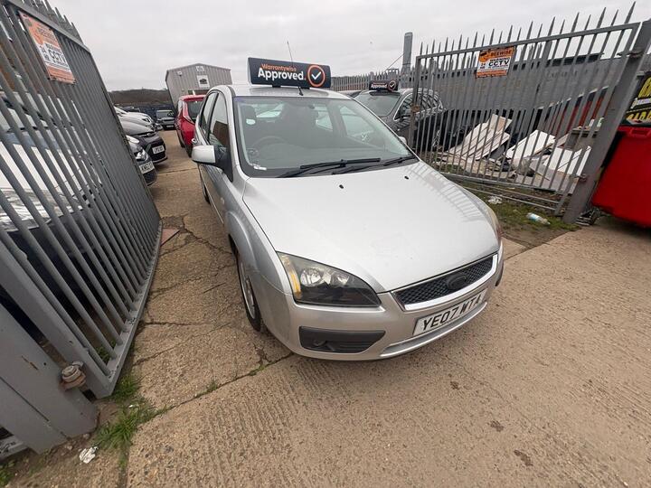 Ford Focus 1.6 Zetec Climate 5dr