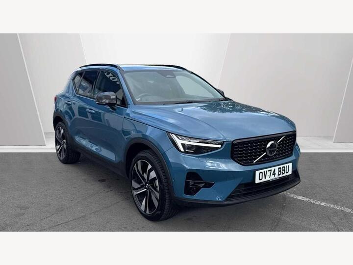Volvo XC40 2.0 B3 MHEV Ultra Dark DCT Auto Euro 6 (s/s) 5dr