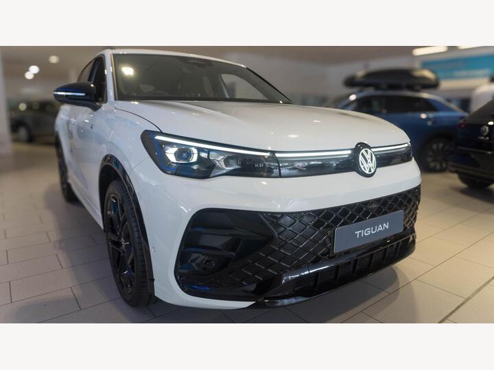Volkswagen Tiguan 1.5 ETSI MHEV R-Line DSG Euro 6 (s/s) 5dr