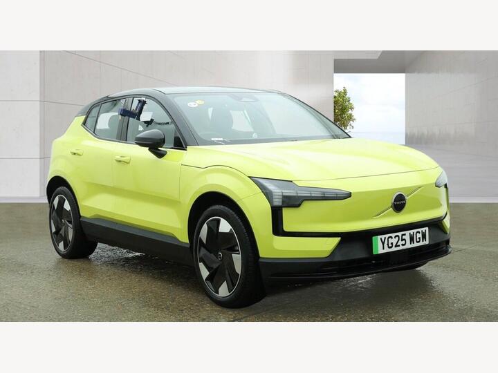 Volvo EX30 Twin Performance 69kWh Plus Auto AWD 5dr