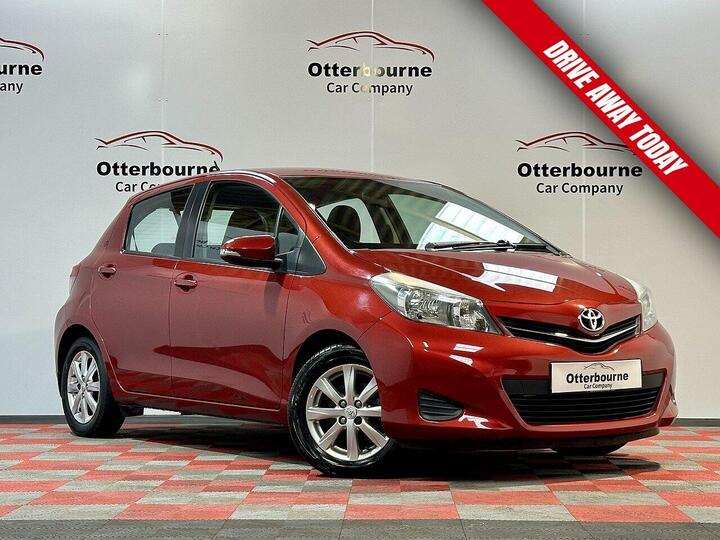 Toyota Yaris 1.33 Dual VVT-i Icon Euro 5 5dr