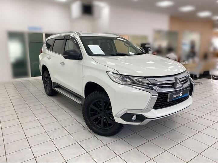 Mitsubishi SHOGUN SPORT 2.4D 3 Auto 4WD Euro 6 5dr Mitsubishi SHOGUN SPORT 2.4D 3 Auto 4WD Euro 6 5dr