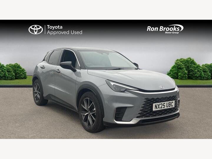 Lexus LBX 1.5 VVT-iE Premium Plus E-CVT Euro 6 (s/s) 5dr