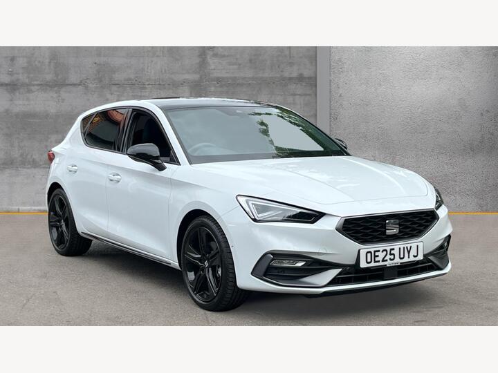 SEAT Leon 1.5 ETSI MHEV FR Black Edition DSG Euro 6 (s/s) 5dr