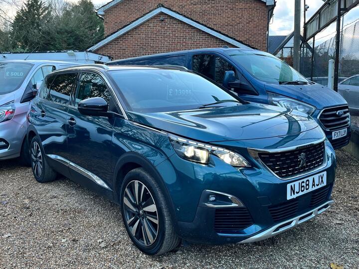 Peugeot 5008 1.2 PureTech GT Line Premium Euro 6 (s/s) 5dr Peugeot 5008 1.2 PureTech GT Line Premium Euro 6 (s/s) 5dr