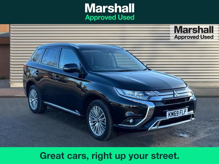Mitsubishi Outlander 2.4h TwinMotor 13.8kWh Design CVT 4WD Euro 6 (s/s) 5dr Mitsubishi Outlander 2.4h TwinMotor 13.8kWh Design CVT 4WD Euro 6 (s/s) 5dr