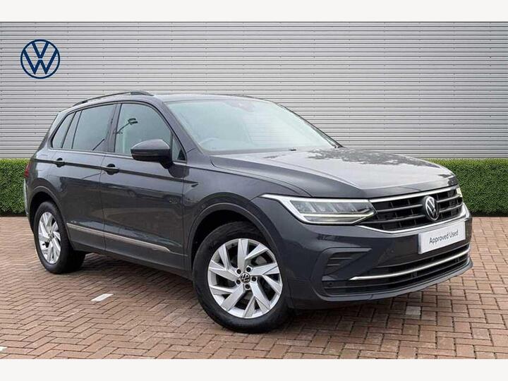 Volkswagen Tiguan 1.5 TSI Life Euro 6 (s/s) 5dr
