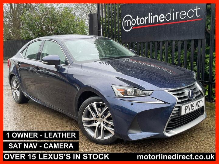 Lexus IS 2.5 300h E-CVT Euro 6 (s/s) 4dr