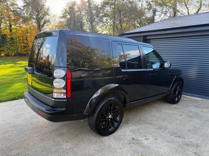 Land Rover Discovery 4 3.0 SD V6 HSE Auto 4WD Euro 5 (s/s) 5dr Land Rover Discovery 4 3.0 SD V6 HSE Auto 4WD Euro 5 (s/s) 5dr