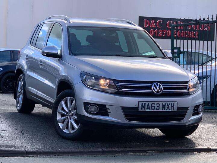 Volkswagen Tiguan 2.0 TDI BlueMotion Tech Match 4WD Euro 5 (s/s) 5dr