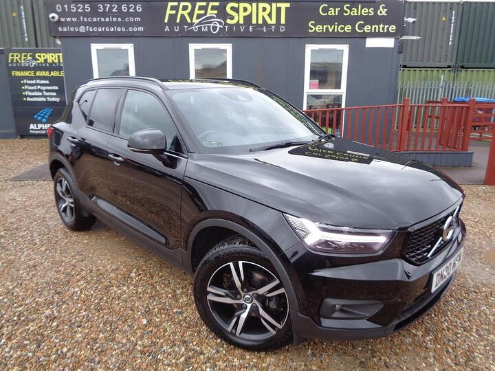 Volvo XC40 1.5 T3 R-Design Auto Euro 6 (s/s) 5dr
