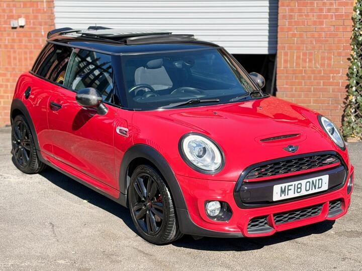 MINI Hatch 2.0 Cooper S Sport Steptronic Euro 6 (s/s) 3dr
