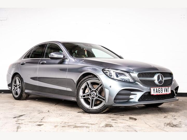 Mercedes-Benz C-CLASS 2.0 C220d AMG Line (Premium) G-Tronic+ Euro 6 (s/s) 4dr
