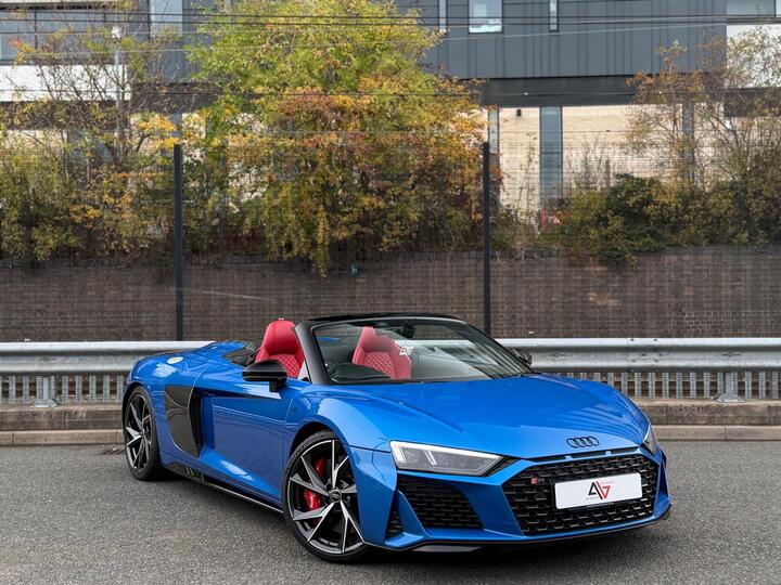 Audi R8 5.2 FSI V10 Performance Edition Spyder S Tronic Quattro Euro 6 (s/s) 2dr