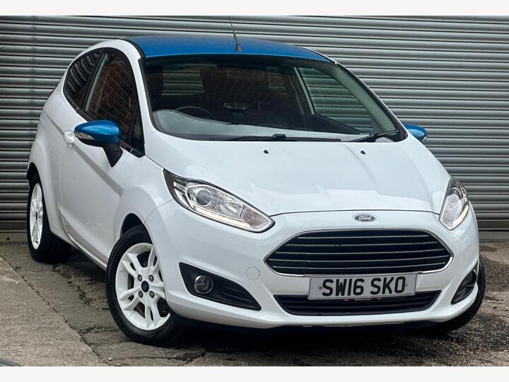 Ford Fiesta 1.0T EcoBoost Zetec White Edition Euro 6 (s/s) 3dr