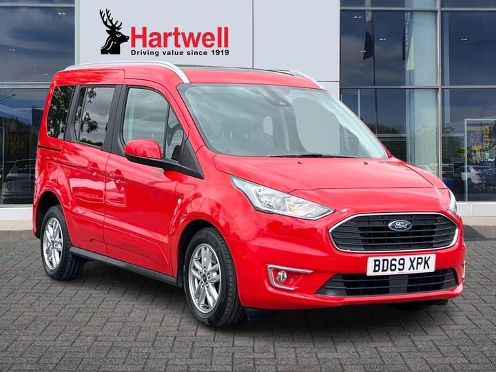 Ford Tourneo Connect 1.5 EcoBlue Titanium Auto Euro 6 (s/s) 5dr Ford Tourneo Connect 1.5 EcoBlue Titanium Auto Euro 6 (s/s) 5dr