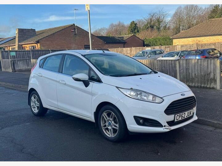 Ford Fiesta 1.0T EcoBoost Zetec Euro 5 (s/s) 5dr
