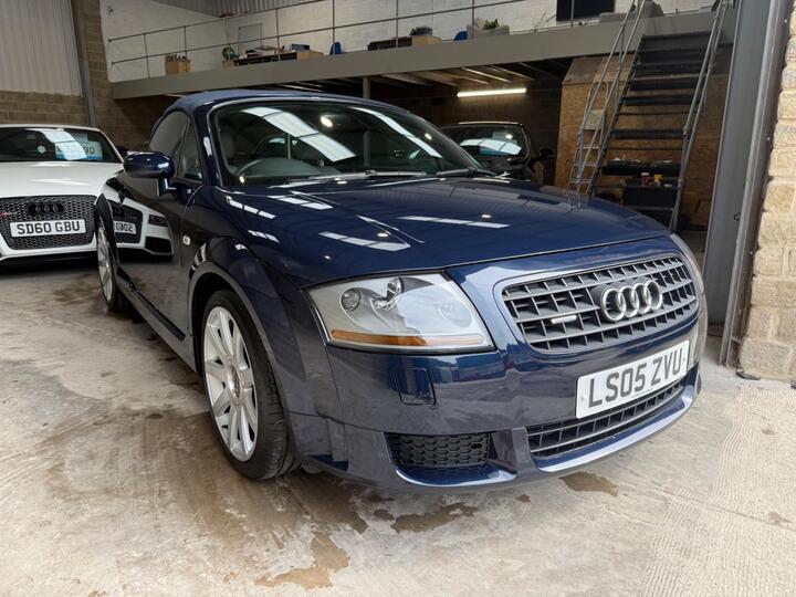 Audi TT 3.2 V6 Roadster Quattro 2dr