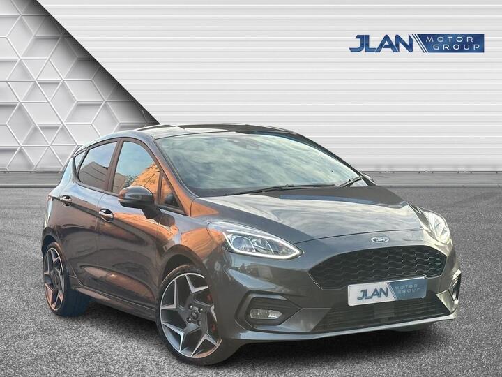 Ford Fiesta 1.5T EcoBoost ST-3 Euro 6 (s/s) 5dr Ford Fiesta 1.5T EcoBoost ST-3 Euro 6 (s/s) 5dr