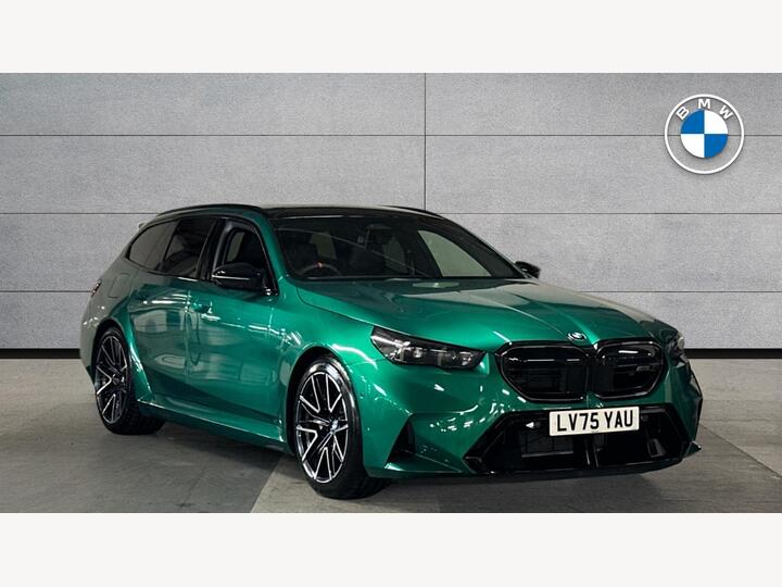 BMW M5 4.4 22.1kWh Touring Steptronic XDrive Euro 6 (s/s) 5dr