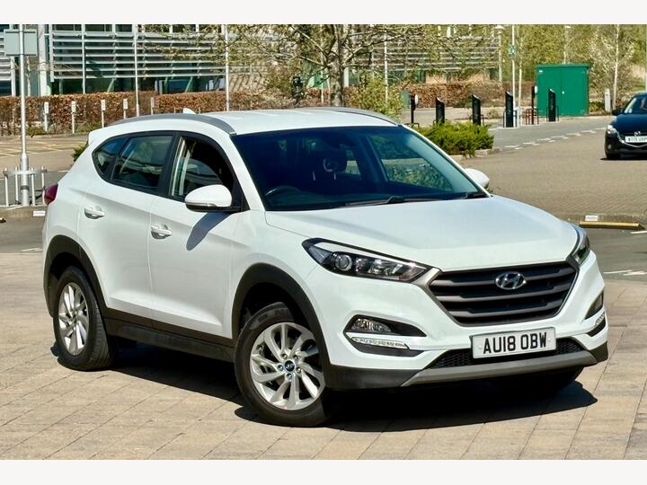 Hyundai TUCSON 1.6 GDi Blue Drive SE Nav Euro 6 (s/s) 5dr