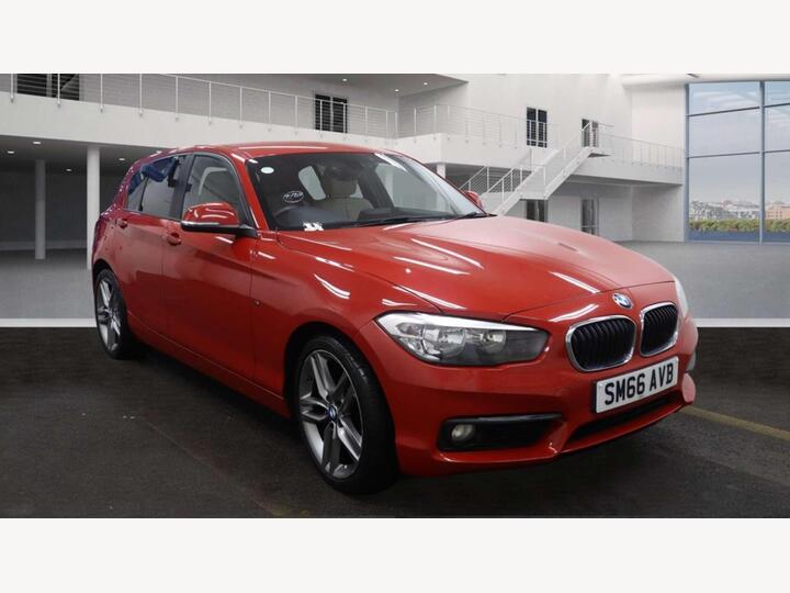 BMW 1 SERIES 1.5 118i SE Euro 6 (s/s) 5dr