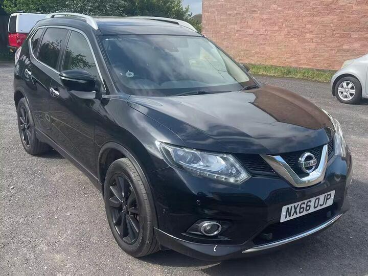 Nissan X-Trail 1.6 DCi Tekna Euro 6 (s/s) 5dr Nissan X-Trail 1.6 DCi Tekna Euro 6 (s/s) 5dr